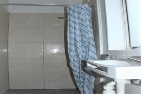 Photo of property in 10 Rewa Street, New Lynn, Auckland, 0600