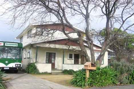 Photo of property in 8 Chelwood Street, Takaro, Palmerston North, 4412