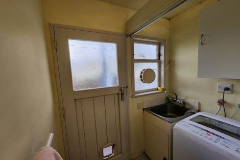 Photo of property in 1/15a Wainui Road, Waiwhetu, Lower Hutt, 5010