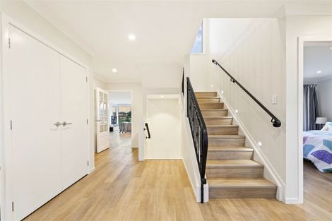 Photo of property in 22b Halyard Place, Te Atatu Peninsula, Auckland, 0610