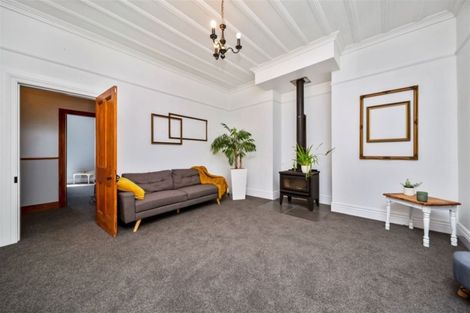Photo of property in 17 Miranda Street, Stratford, 4332