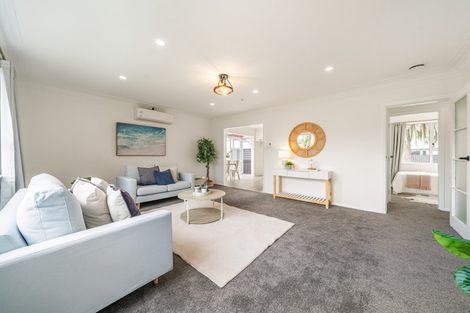 Photo of property in 4 Routley Crescent, Elderslea, Upper Hutt, 5018