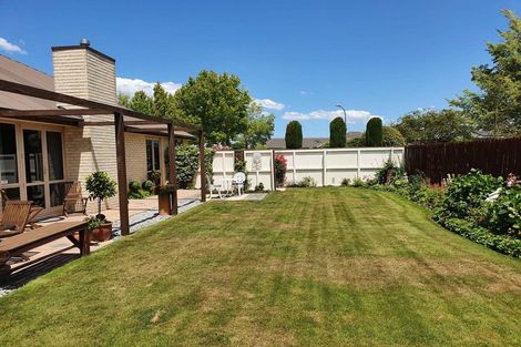 Photo of property in 5 Richard Seddon Drive, Northwood, Christchurch, 8051