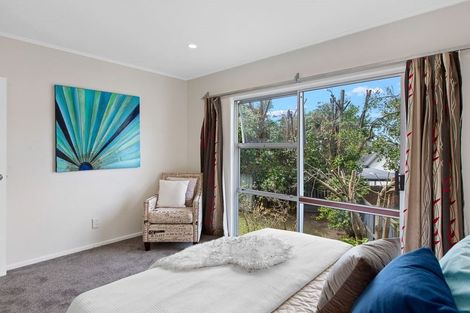 Photo of property in 1/57 Hatherlow Street, Glenfield, Auckland, 0629