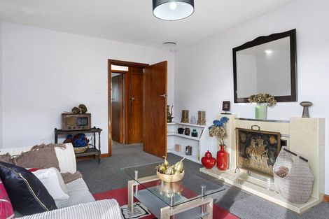 Photo of property in 17 Worthy Street, Ilam, Christchurch, 8041