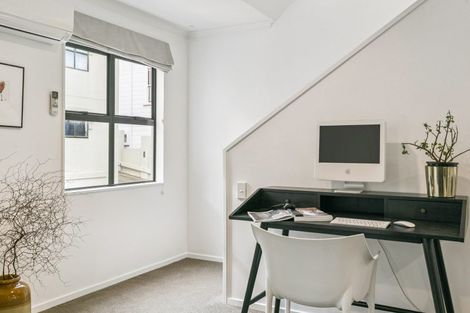 Photo of property in 83c Hill Street, Thorndon, Wellington, 6011