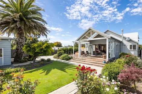 Photo of property in 12 Beaumaris Street, Outram, 9019