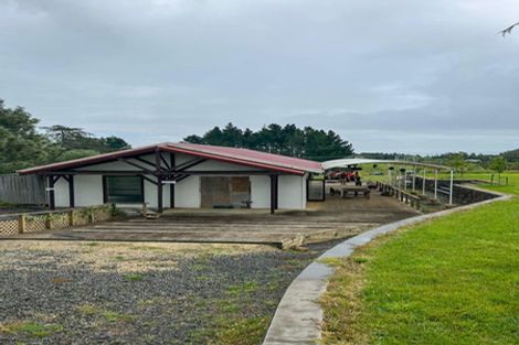 Photo of property in 337a Clarks Beach Road, Clarks Beach, Pukekohe, 2679