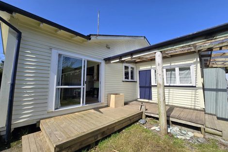 Photo of property in 31 Tramway Street, Ross, 7812