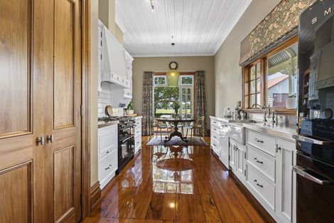 Photo of property in 137 Egmont Road, Hillsborough, New Plymouth, 4372