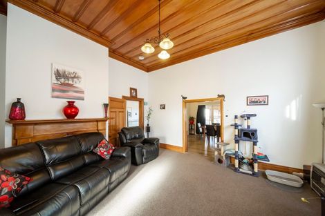 Photo of property in 107 Waihi Road, Hawera, 4610