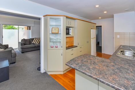 Photo of property in 25 Keeney Court, Papakura, 2110