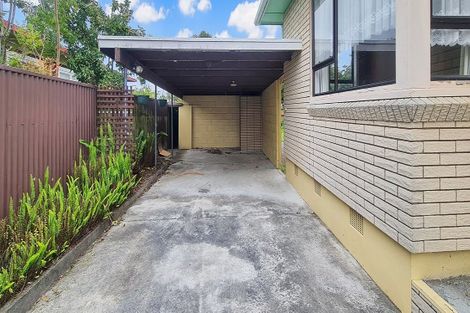 Photo of property in 2 Oaklea Avenue, Marton, 4710