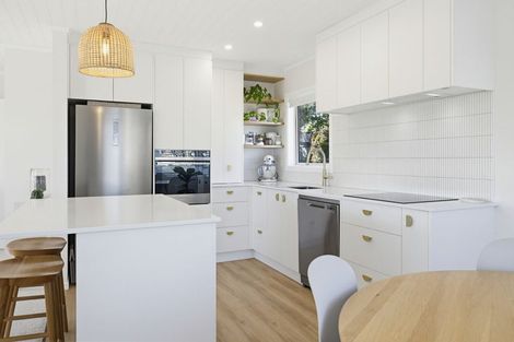 Photo of property in 6 Battersea Place, Richmond Heights, Taupo, 3330