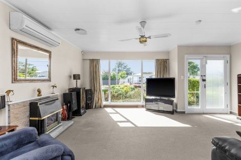 Photo of property in 35 Murphy Road, Taradale, Napier, 4112