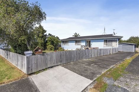 Photo of property in 73 Archmillen Avenue, Pakuranga Heights, Auckland, 2010