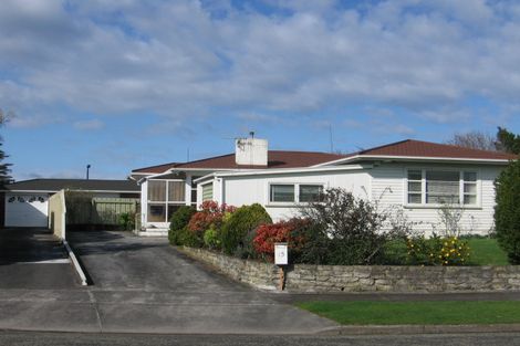 Photo of property in 15 Sheffield Street, Awapuni, Palmerston North, 4412