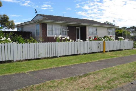 Photo of property in 7 Harwell Place, Mangere, Auckland, 2022