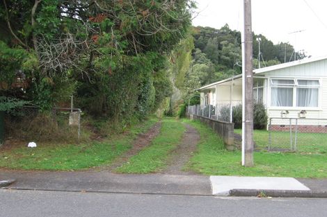 Photo of property in 22 Lowtherhurst Road, Massey, Auckland, 0614