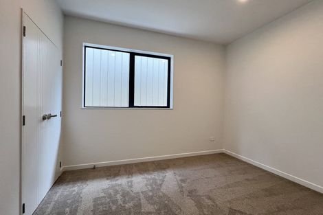 Photo of property in 28 Neretva Avenue, Massey, 0614