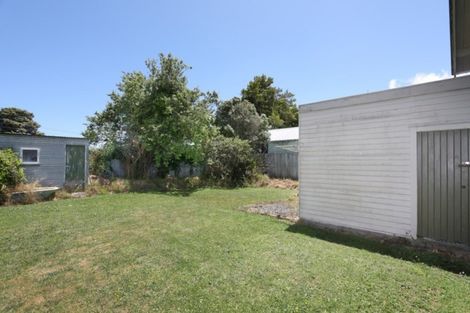 Photo of property in 12 Stewart Street, Marton, 4710