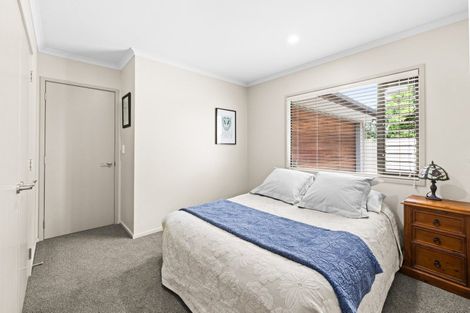 Photo of property in 323 Southland Place, Raureka, Hastings, 4120