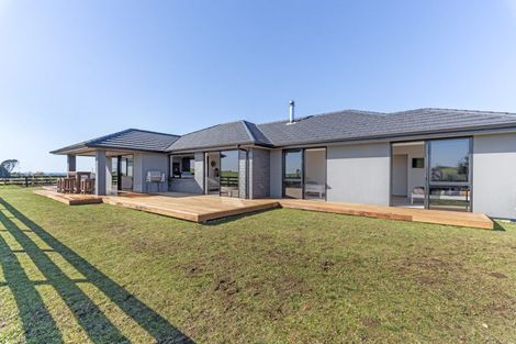Photo of property in 188 Maude Road, Kaimiro, New Plymouth, 4371