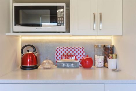 Photo of property in 5 Flaxwood Lane, Waltham, Christchurch, 8023