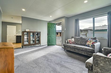 Photo of property in 626 Park Road South, Akina, Hastings, 4122