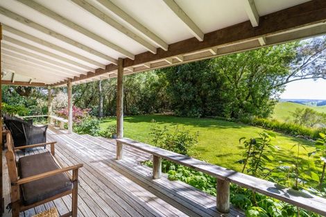 Photo of property in 40 Longview Road, Poraiti, Napier, 4182