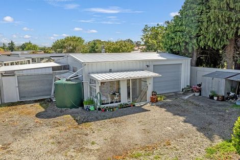 Photo of property in 1 Richardson Street, Woodville, 4920