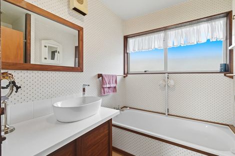 Photo of property in 17 Marley View Street, Somerfield, Christchurch, 8024
