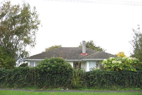 Photo of property in 12 Paddington Street, Northcote, Christchurch, 8052