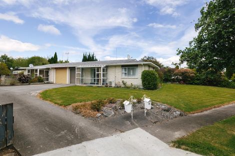 Photo of property in 57 Abraham Crescent, Milson, Palmerston North, 4414