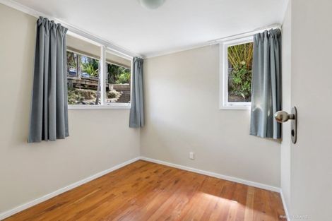 Photo of property in 44 Pinehaven Road, Pinehaven, Upper Hutt, 5019