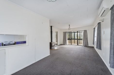 Photo of property in 1/19a Ribblesdale Road, Henderson, Auckland, 0612