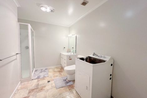 Photo of property in 20u4 Ruakiwi Road, Hamilton Lake, Hamilton, 3204