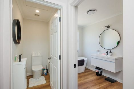 Photo of property in 72a Tutaenui Road, Marton, 4710