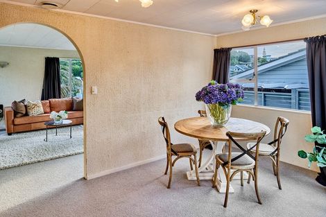 Photo of property in 3 Ayton Drive, Whitby, Porirua, 5024