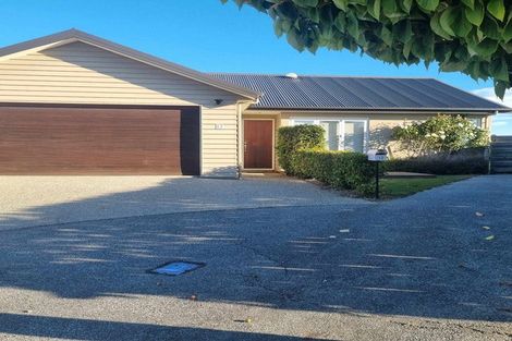 Photo of property in 12 Islington Place, Wanaka, 9305