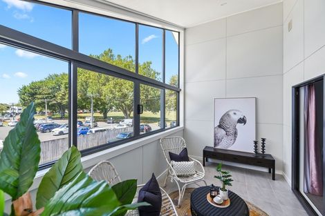 Photo of property in 15u2 Cook Street, Hamilton East, Hamilton, 3216