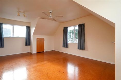 Photo of property in 1 Moana Avenue, Bayswater, Auckland, 0622