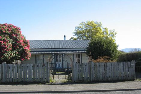 Photo of property in 234 Main Street, Greytown, 5712