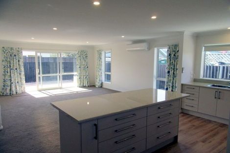 Photo of property in 12a Studholme Street, Somerfield, Christchurch, 8024
