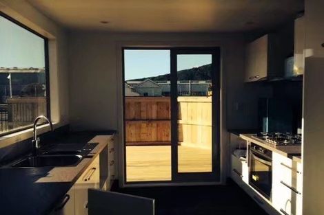 Photo of property in 50 Elizabeth Street, Moera, Lower Hutt, 5010