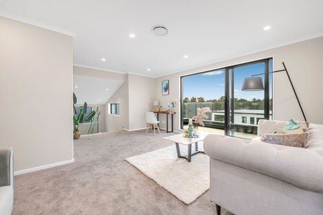 Photo of property in 23 Bremner Ridge Street, Flat Bush, 2019