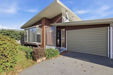 Photo of property in 2/31 Waimairi Road, Upper Riccarton, Christchurch, 8041