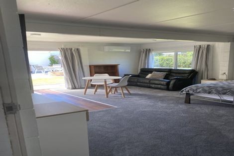 Photo of property in 22 Linklater Avenue, Bellevue, Tauranga, 3110