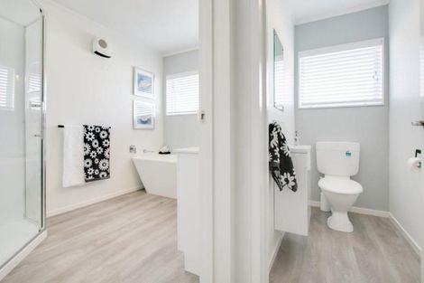 Photo of property in 2 Fern Grove, Taradale, Napier, 4112