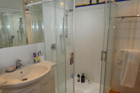 Photo of property in Jerningham Apartments, 20 Oriental Terrace, Oriental Bay, Wellington, 6011